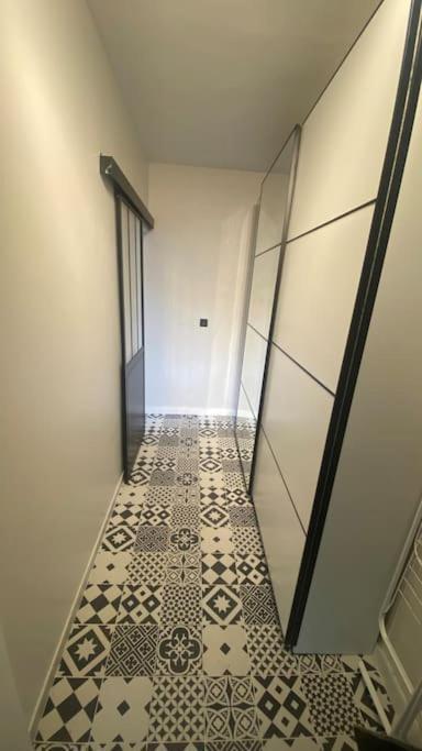 Grand Studio Refait A Neuf ! Yerres Zewnętrze zdjęcie